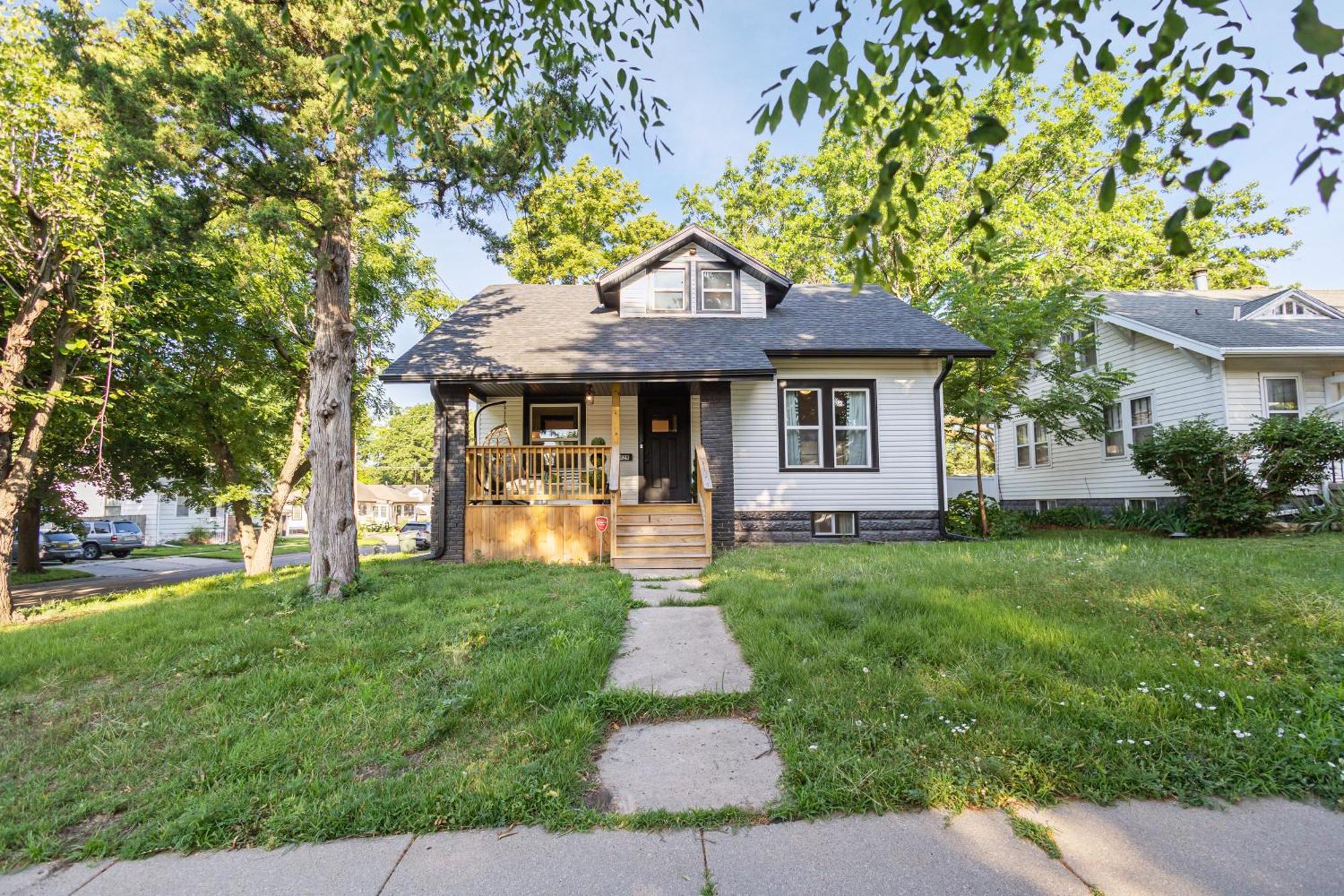 Charming 5Bd - Games & Cozy Decor - 10 Mins To Lnk Villa Lincoln Exterior foto